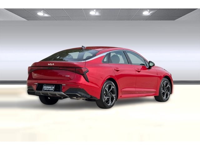 2025 Kia K5 GT-Line photo 3
