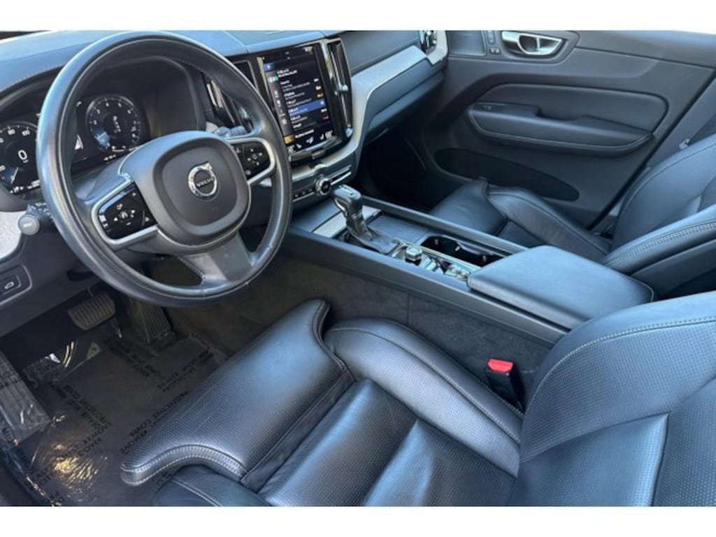 Used 2021 Volvo XC60 T5 Inscription SUV