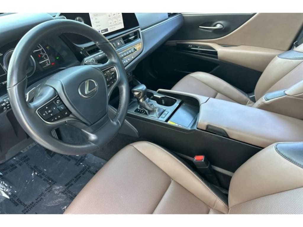Used 2025 Lexus ES 300h Base Sedan