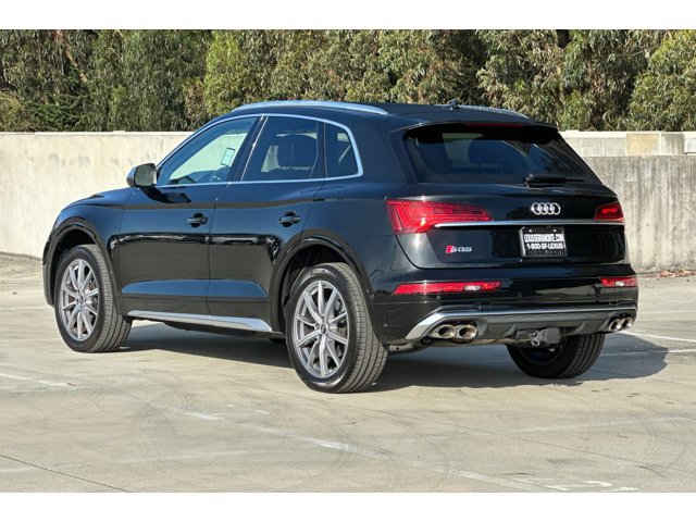 2023 Audi SQ5 Premium photo 2