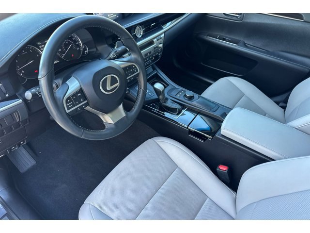 2018 Lexus ES 350 photo 4