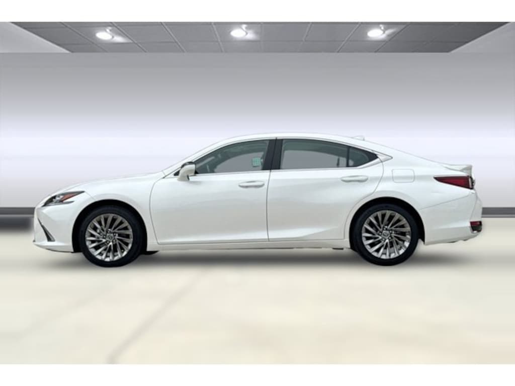 Used 2025 Lexus ES 300h Luxury Sedan