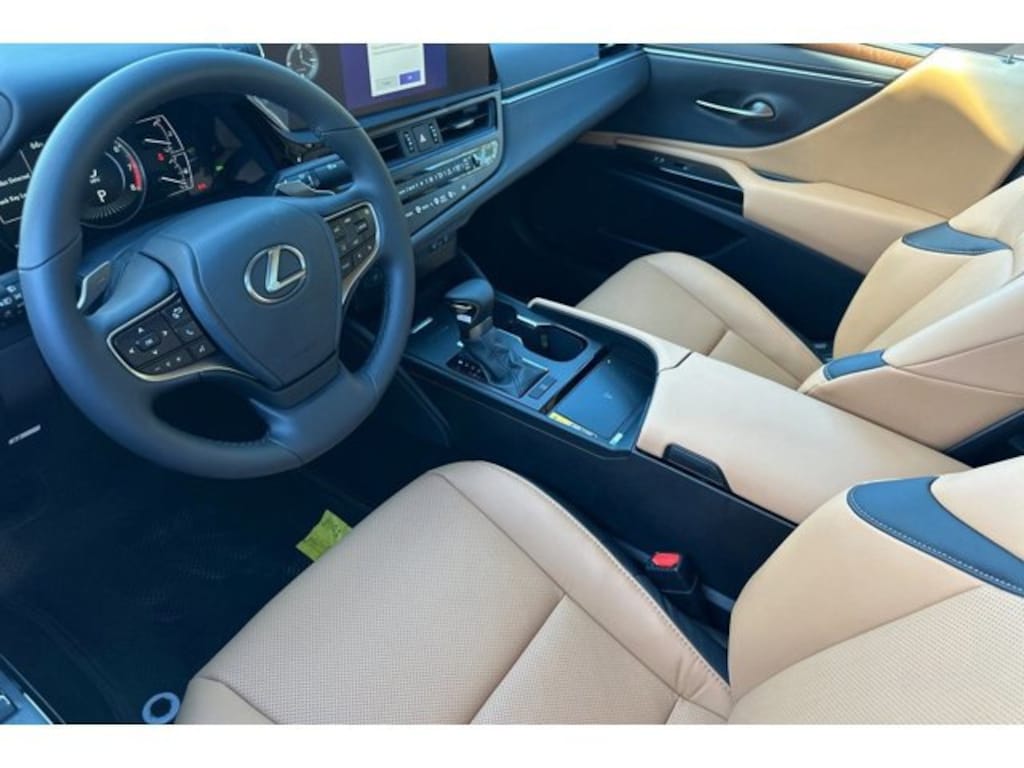 New 2025 Lexus ES 350 4-DOOR SEDAN