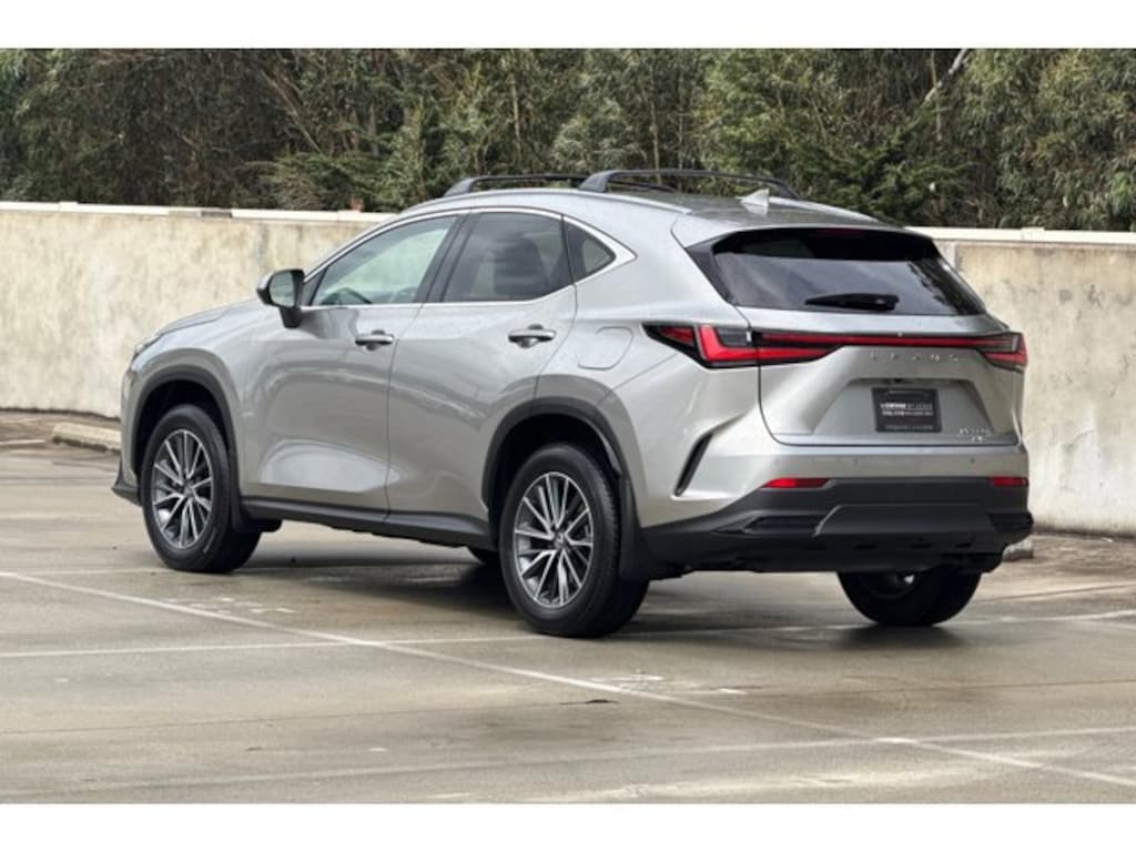 Used 2025 Lexus NX 350h Premium SUV