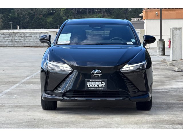 2023 LEXUS RZ 450e Premium w/18" Wheel photo 4
