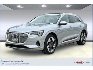 2023 Audi e-tron Premium SUV