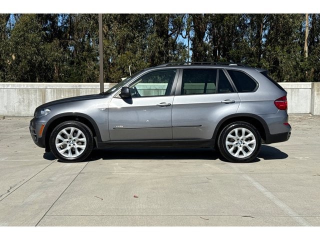Used 2011 BMW X5 xDrive35i with VIN 5UXZV4C57BL416988 for sale in Colma, CA