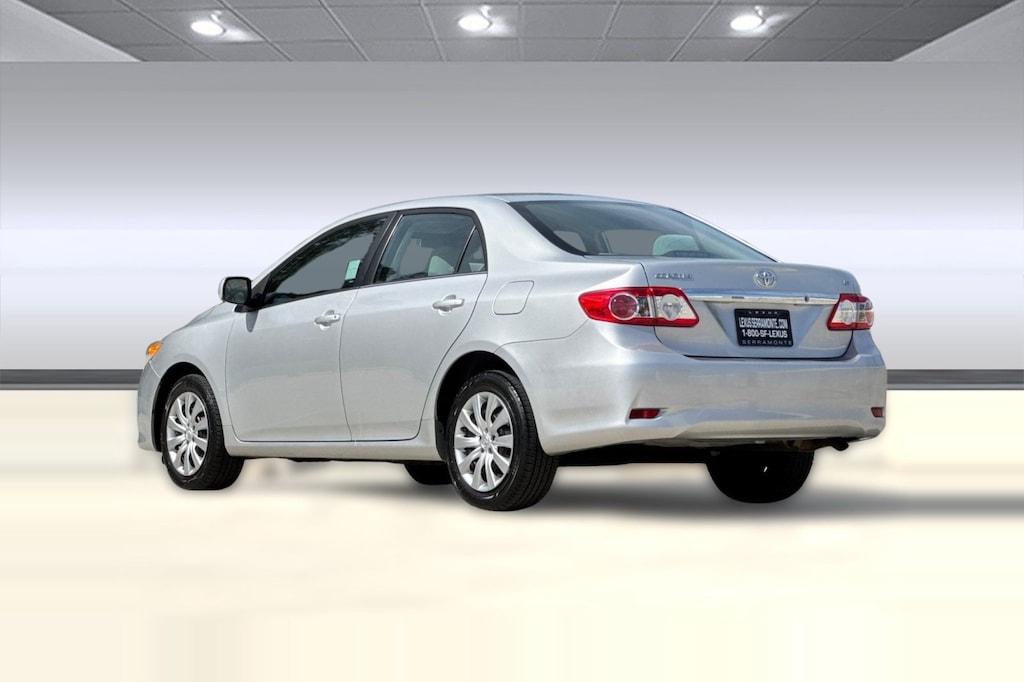 Used 2013 Toyota Corolla LE Sedan