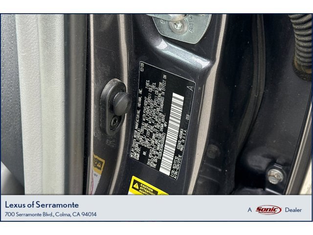 2010 Toyota Highlander Base photo 2