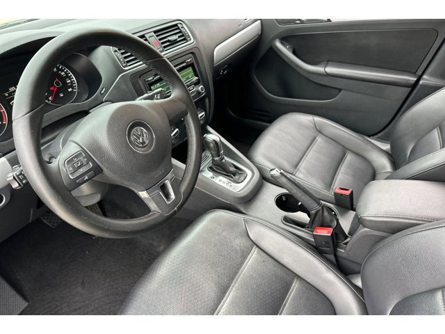2014 Volkswagen Jetta 1.8T SE photo 4