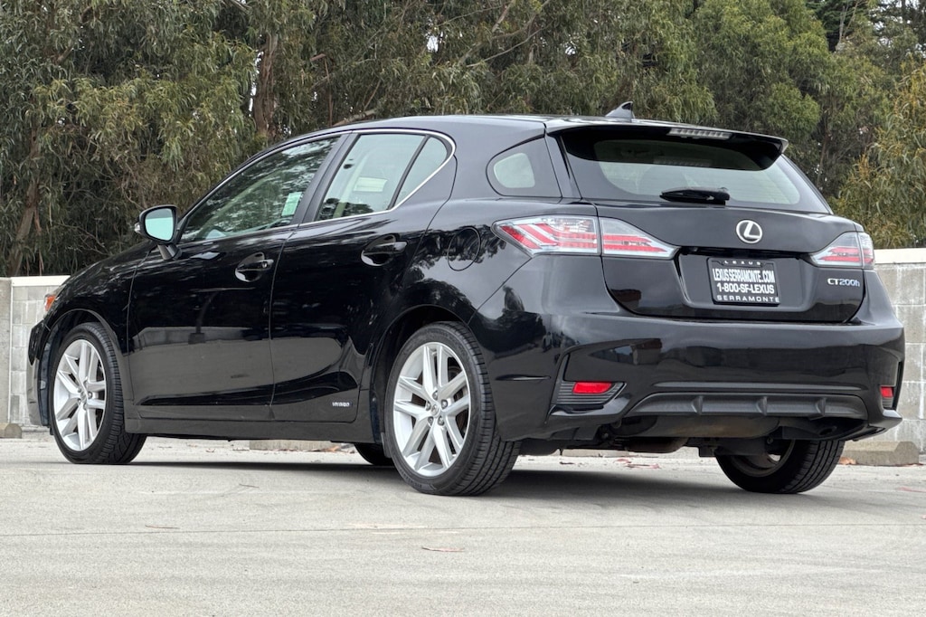 Used 2016 Lexus CT 200h Hatchback
