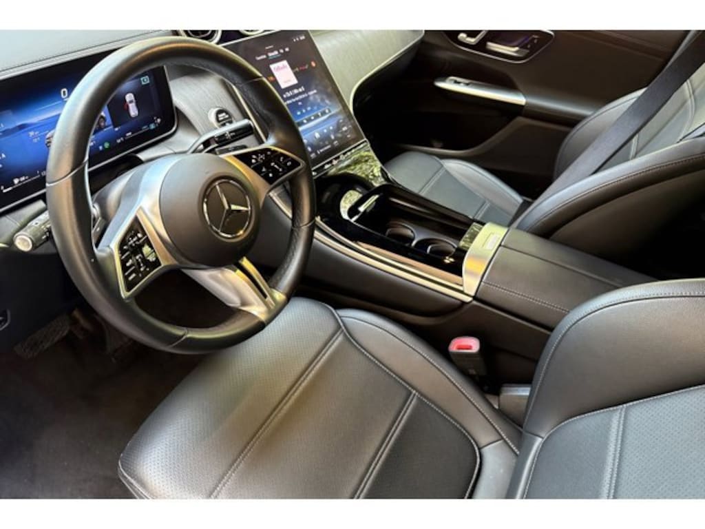 Used 2024 Mercedes-Benz GLC 300 4MATIC SUV