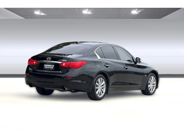 2016 INFINITI Q50 3.0t Premium photo 3