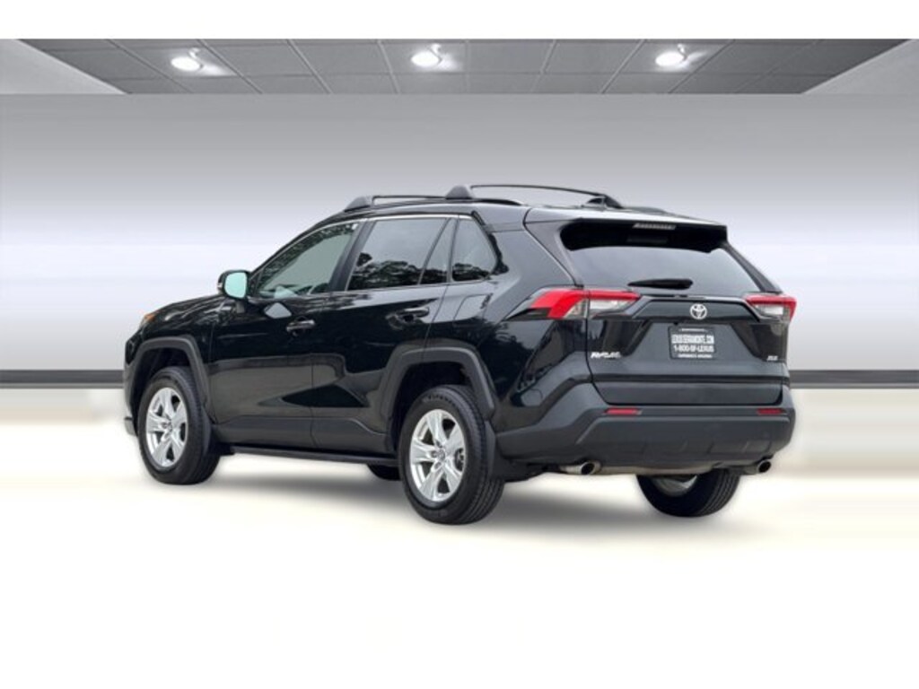 Used 2020 Toyota RAV4 XLE SUV