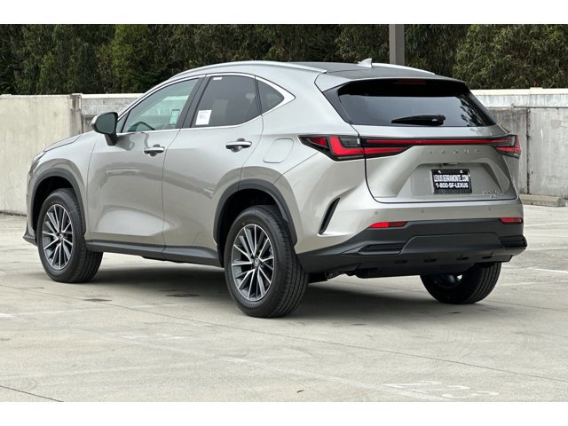 2026 Lexus NX 350 photo 2