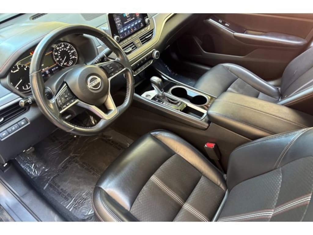 Used 2024 Nissan Altima 2.5 SR Sedan