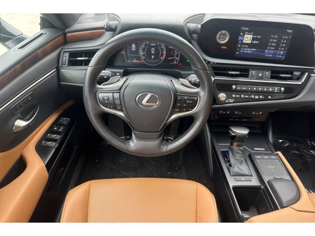 Used 2022 Lexus ES 350 Sedan