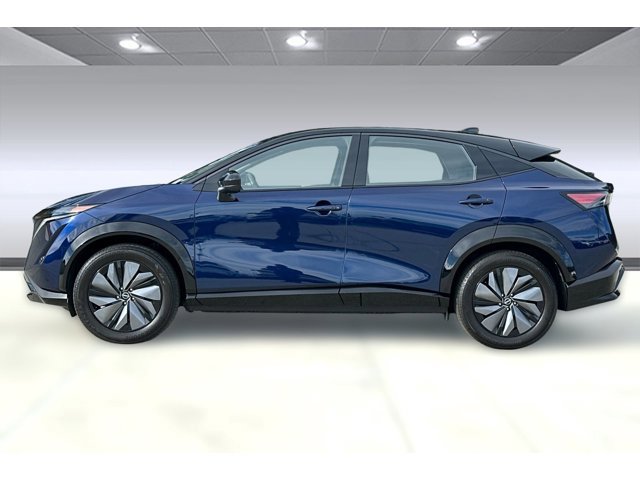 2024 Nissan ARIYA Engage photo 2