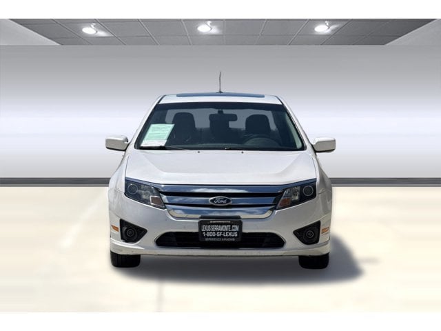 2010 Ford Fusion SE photo 4