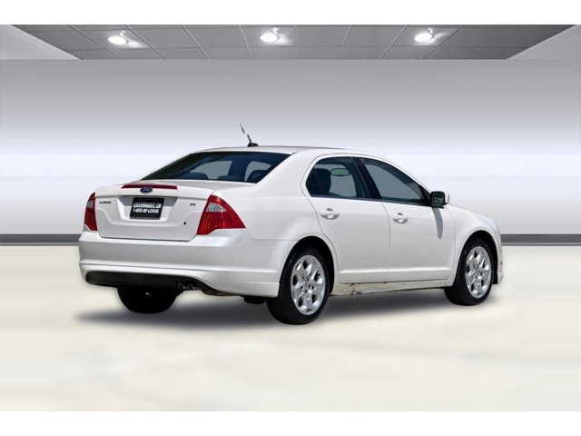 2010 Ford Fusion SE photo 3