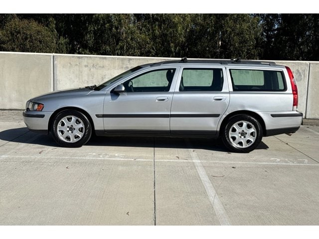 Used 2002 Volvo V70 T5 A with VIN YV1SW53D022214636 for sale in Colma, CA