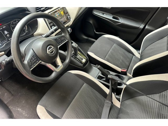 2022 Nissan Versa 1.6 SV photo 4