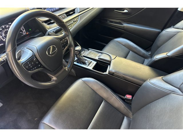 2020 Lexus ES 350 Premium photo 4