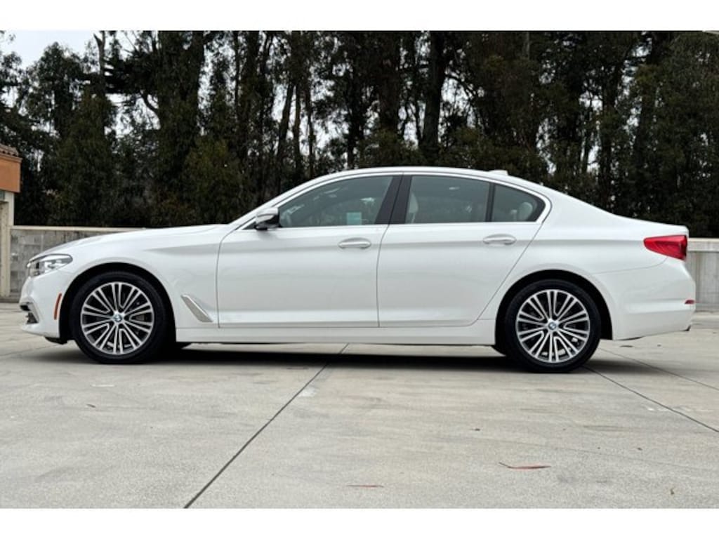 Used 2018 BMW 530i Sedan