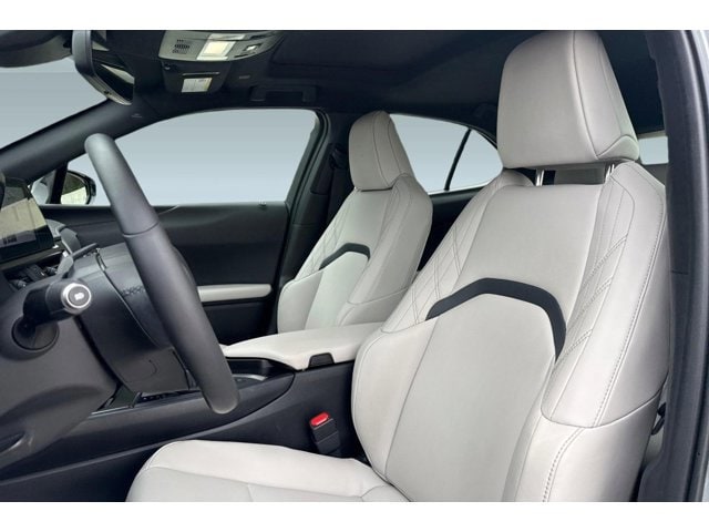2024 LEXUS UX 250h photo 4