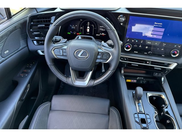 2026 Lexus RX 450h+ Luxury - Photo 22