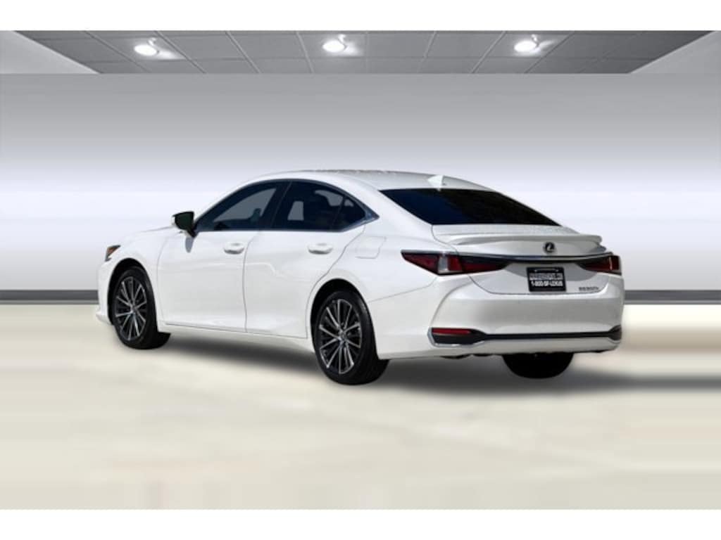Used 2025 Lexus ES 300h Base Sedan
