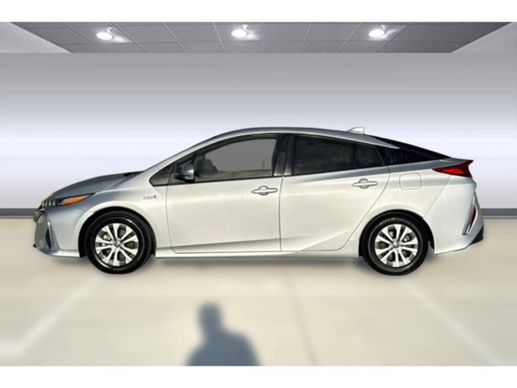 Used 2021 Toyota Prius Prime LE Hatchback