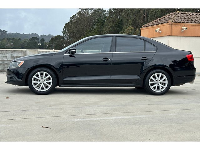 2014 Volkswagen Jetta 1.8T SE photo 2