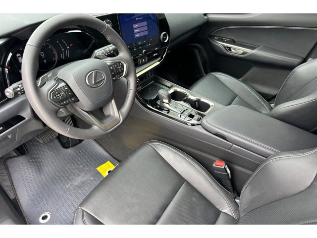 2026 Lexus NX 350 photo 3