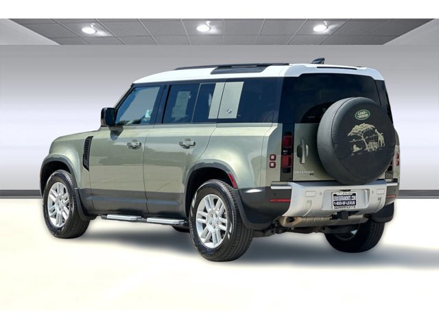 2020 Land Rover Defender 110 S photo 3