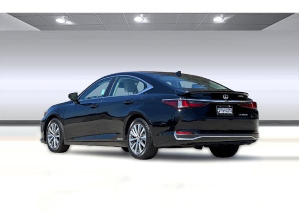 Used 2020 Lexus ES 300h Sedan