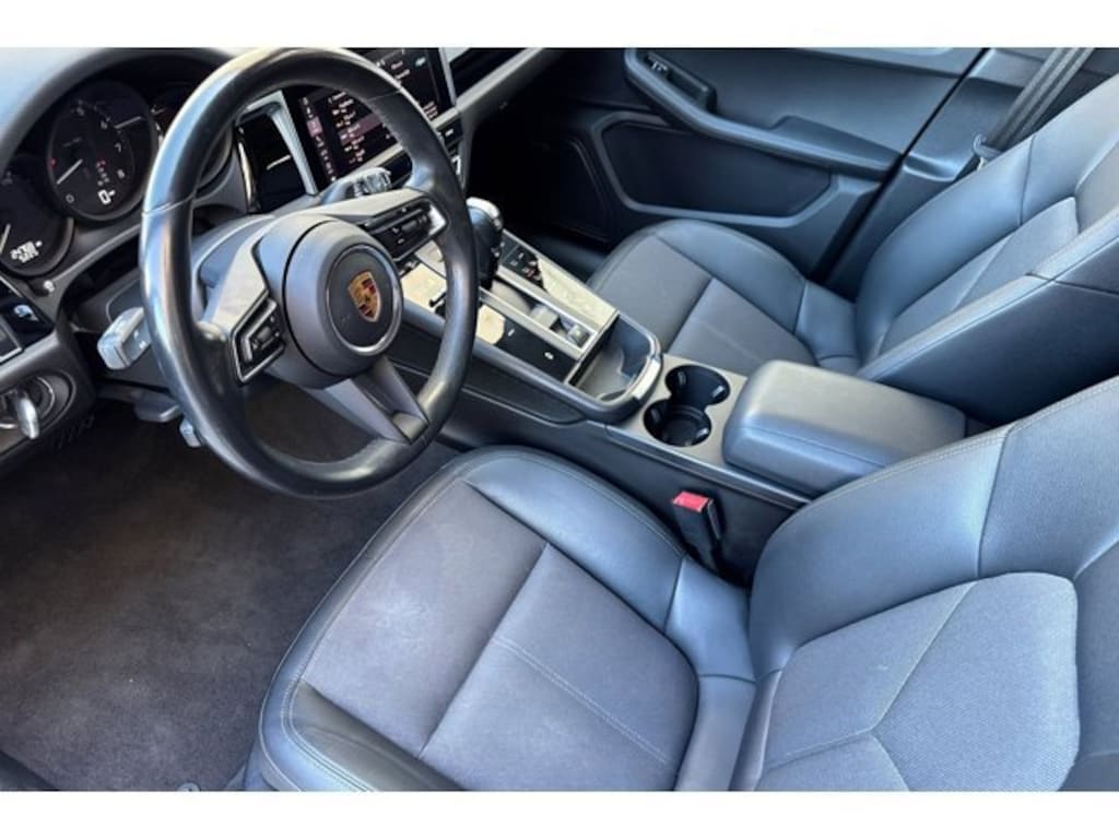 Used 2022 Porsche Macan SUV
