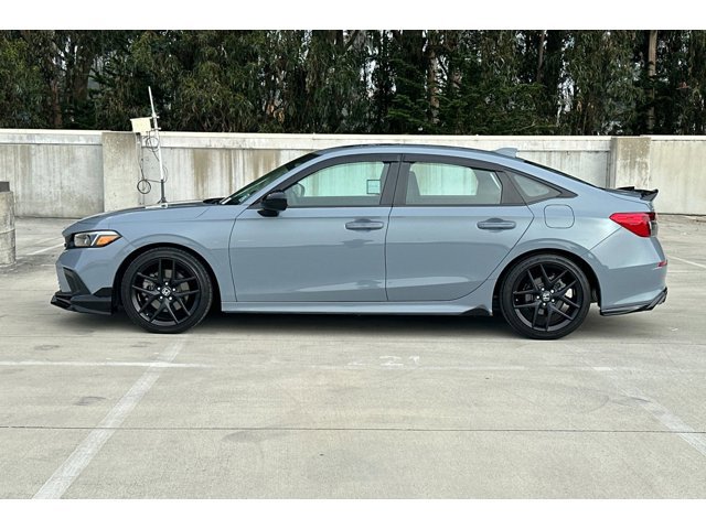 2023 Honda Civic Si photo 2