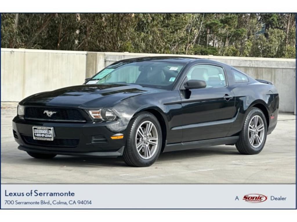 Used 2012 Ford Mustang  Coupe