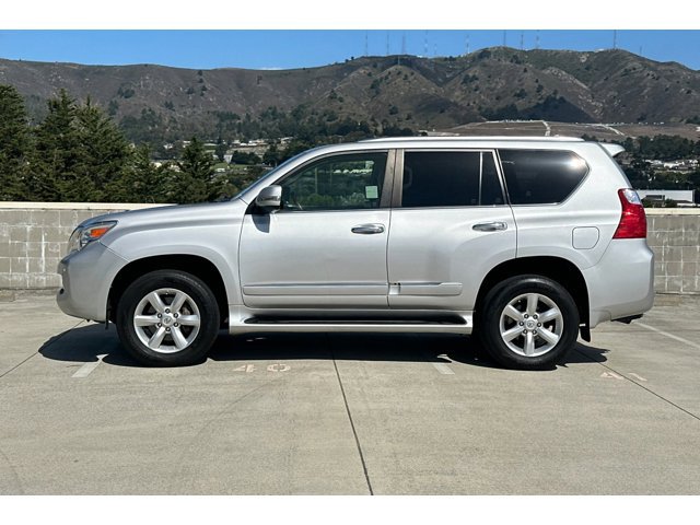 2012 Lexus GX 460 Base photo 2