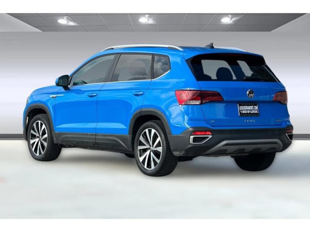 Used 2023 Volkswagen Taos 1.5T SE SUV