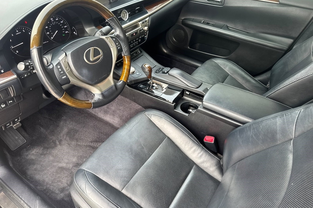 Used 2015 Lexus ES 350 Sedan