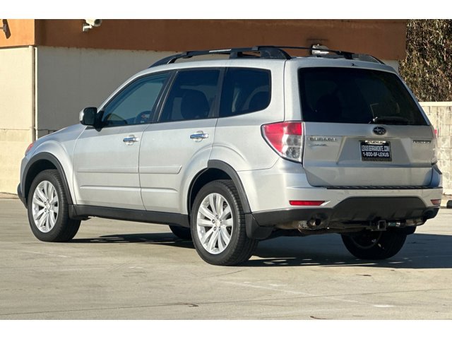 2011 Subaru Forester 2.5X Premium photo 3