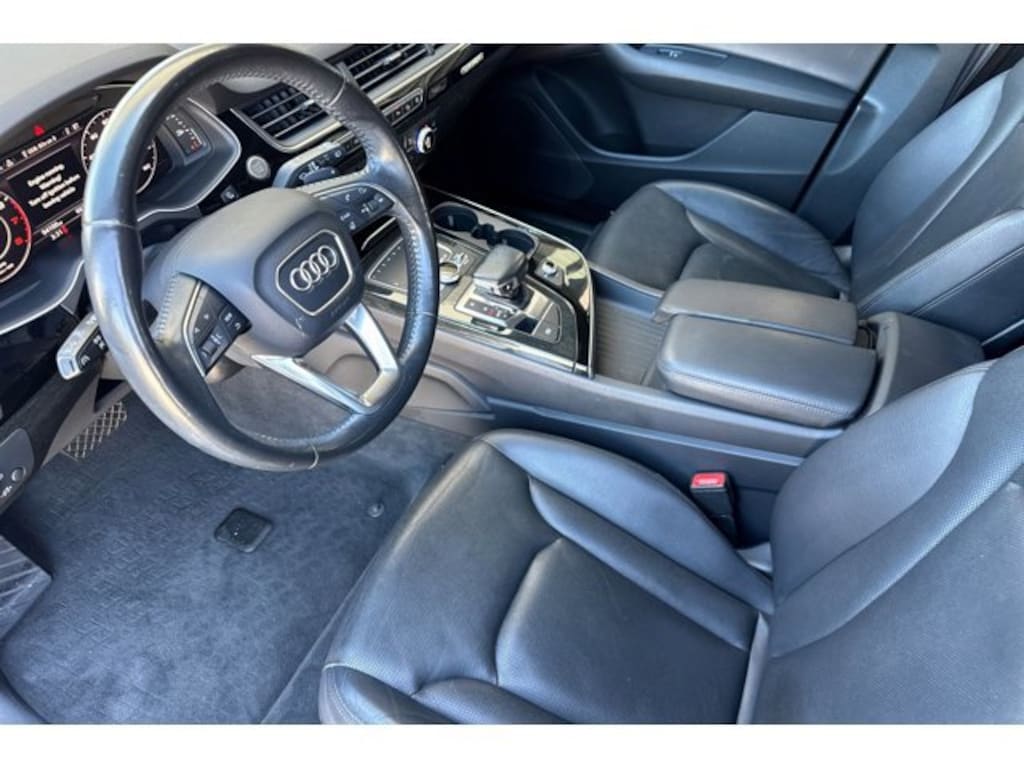 Used 2017 Audi Q7 3.0T Premium SUV