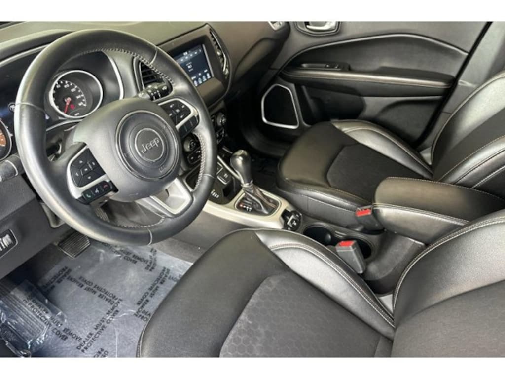 Used 2018 Jeep Compass Latitude 4x4 SUV