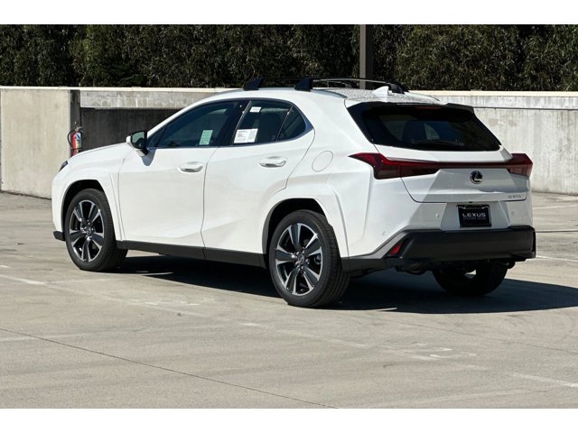 2025 Lexus UX Premium photo 2