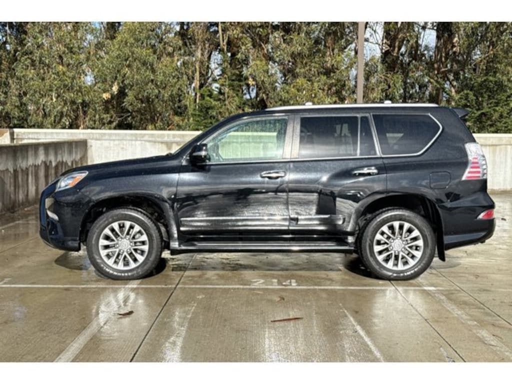 Used 2017 Lexus GX 460 Luxury SUV