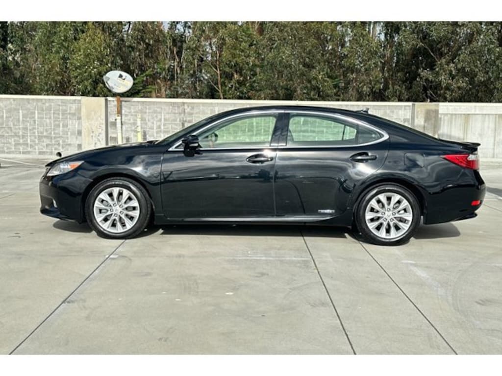 Used 2013 Lexus ES 300h Sedan