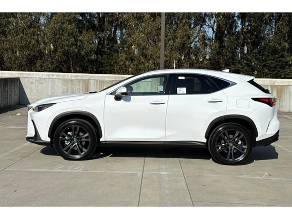 New 2026 Lexus NX PLUG-IN HYBRID ELECTRIC VEHICLE 450h+ LUXURY AWD 5-DOOR SUV 4X4