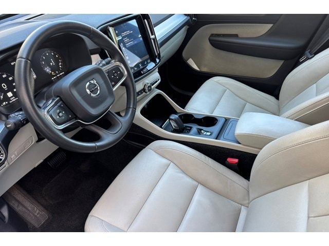 XC40 T5 SUV